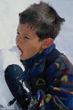Ένα αγόρι στα χιόνια